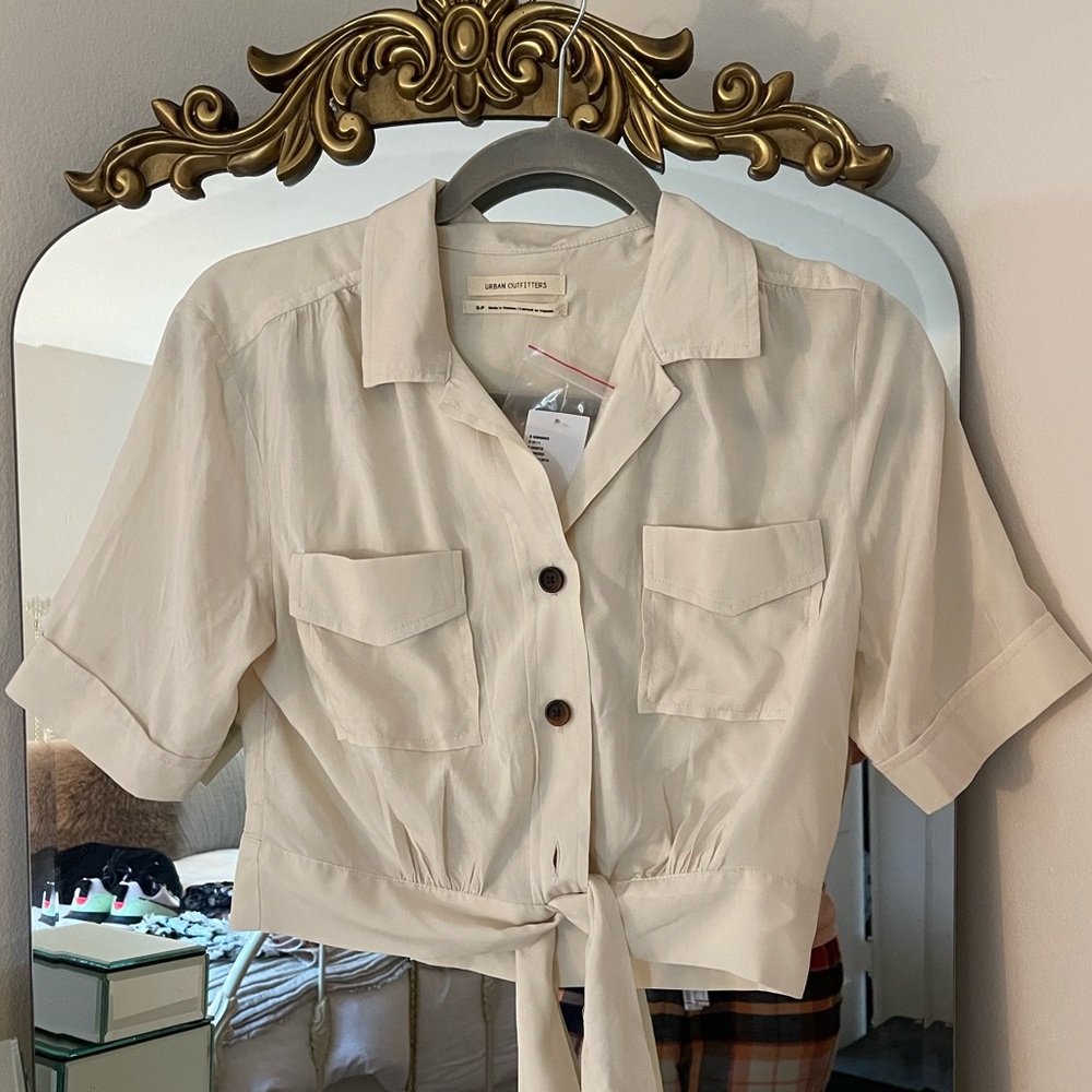 NWT Urban Outfitters Cropped Blouse